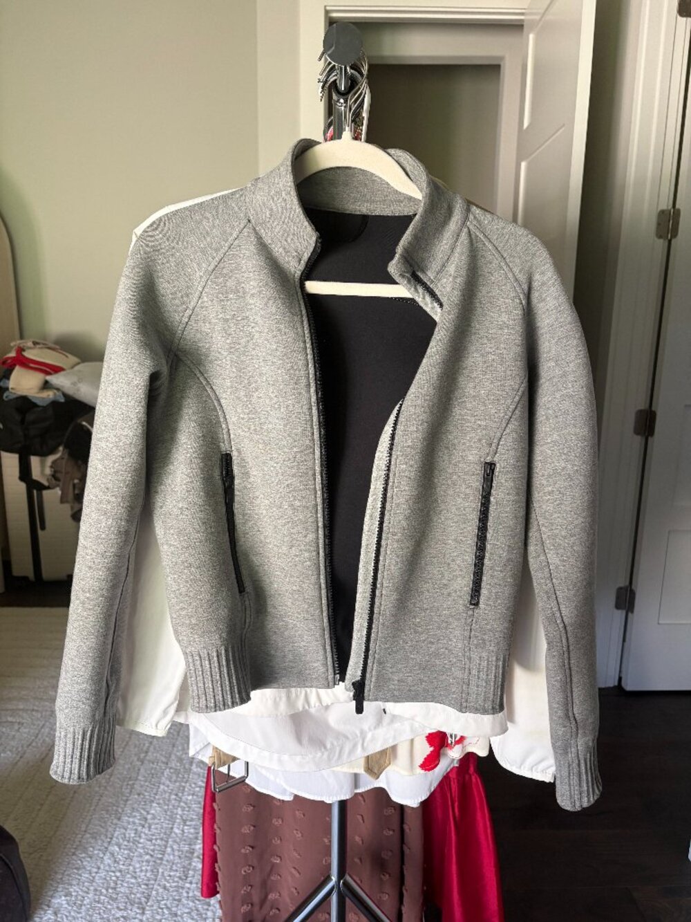 Lululemon Asymmetrical Zip Moto Jacket Heathered Gray Scuba Knit Ribbed Size S